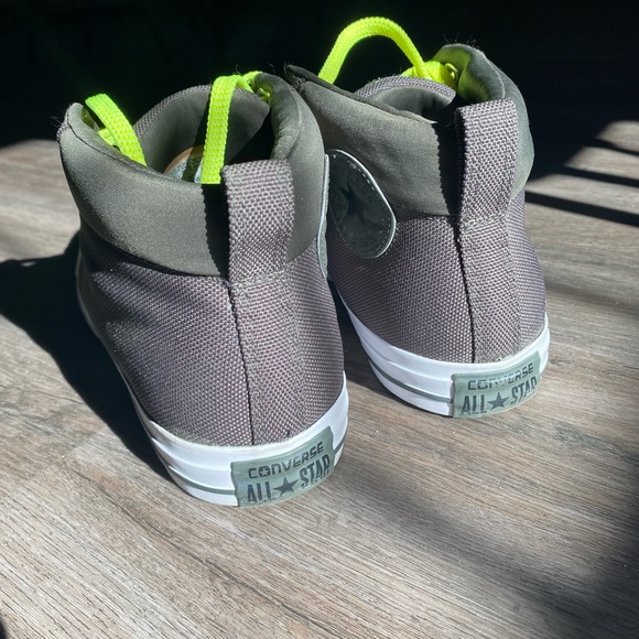 Converse - Picture 5 of 8